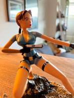Lara Croft statue 15cm - Tomb Raider: Angel of Darkness 2003, Ophalen of Verzenden, Zo goed als nieuw