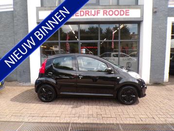 Peugeot 107 1.0-12V AIRCO AUTOMAAT nieuwe apk (bj 2008) beschikbaar voor biedingen