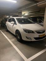 Opel Astra 1.4 Turbo Ecotec 2011, Auto's, Opel, Voorwielaandrijving, Stof, 4 cilinders, Wit