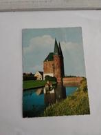 ZIERIKZEE.  NOBELPOORT, Verzamelen, Ansichtkaarten | Themakaarten, Ophalen of Verzenden, Klederdracht