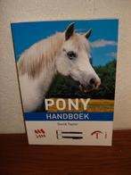 Ponyhandboek, Boeken, Dieren en Huisdieren, Ophalen of Verzenden, Gelezen, Paarden of Pony's