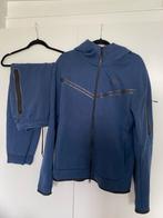 Nike tech pak maat m donkerblauw, Kleding | Heren, Sportkleding, Nike, Ophalen of Verzenden, Gedragen, Algemeen