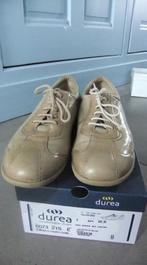 Beige Durea veterschoenen maat 8 / 42 in de wijdtemaat E, Gedragen, Beige, Durea, Ophalen of Verzenden