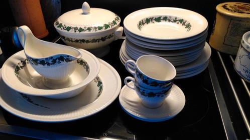 Wedgwood Stratford, Antiek en Kunst, Antiek | Servies los, Ophalen