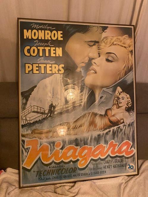 Posters Niagara en Casablanca ingelijst, Verzamelen, Posters, Gebruikt, Film en Tv, Rechthoekig Staand, Met lijst, Ophalen
