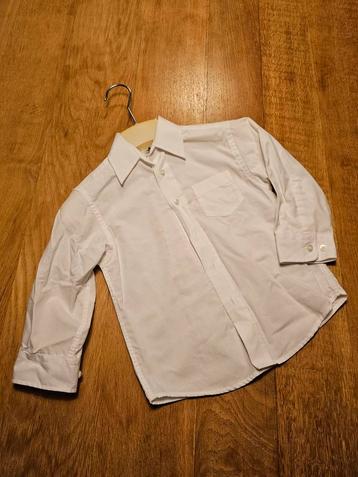 Nieuw wit overhemd maat 98 beschikbaar voor biedingen