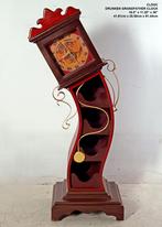 Grappige staande klok met wijnrek, Ophalen of Verzenden, Nieuw, Overige materialen, 75 cm of meer
