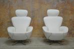 IZG Staat witte leren Cassina Dodo design relaxfauteuil