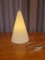 Ilu Teepee design tafellamp, 19 X 19 X 31 cm, Huis en Inrichting, Ophalen, Ilu, Ilu, Ilu