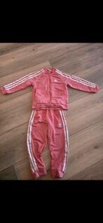 Trainingsoak adidas (4-5 jaar)origineel, Ophalen of Verzenden, Zo goed als nieuw, Jongen of Meisje