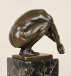 Brons beeld Man Mannelijkt Naakt op Marmer Kunst Milo Modern, Antiek en Kunst, Verzenden