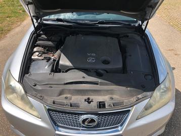 Lexus is250 motor en bodemplaten + interieurdelen beschikbaar voor biedingen