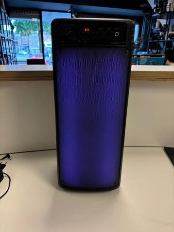 Fenton BoomBox 300 – Krachtige Bluetooth Speaker – Lichtshow beschikbaar voor biedingen