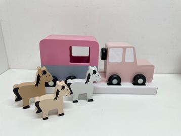 Houten paarden trailer Jabadabado Nieuw beschikbaar voor biedingen
