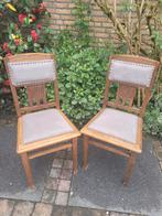 Gratis op te halen 2 antieke stoelen