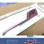 ROOD R LOGO EMBLEEM Mercedes AMG GT A C CLA CLK CLS CL G GL, Ophalen of Verzenden, Gebruikt, Mercedes-Benz