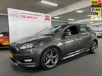 Ford Focus 1.0 ST-Line NL-auto/ LMV/Navi/ Apple carplay/ And, Gebruikt, Origineel Nederlands, 3 cilinders, Zilver of Grijs