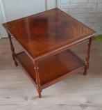 Klassieke mahoniehouten bijzettafel - vierkant., Huis en Inrichting, Tafels | Salontafels, Ophalen, Gebruikt, 50 tot 100 cm, 50 tot 75 cm