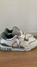 LV trainers Maat 43, Kleding | Heren, Schoenen, Verzenden, Wit, Overige typen, Zo goed als nieuw