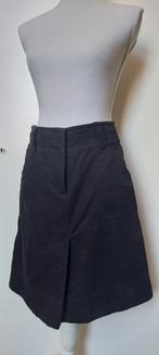Rok: zwarte corduroy rok - H&M, 36, H&M, Zwart, Ophalen of Verzenden, Zo goed als nieuw