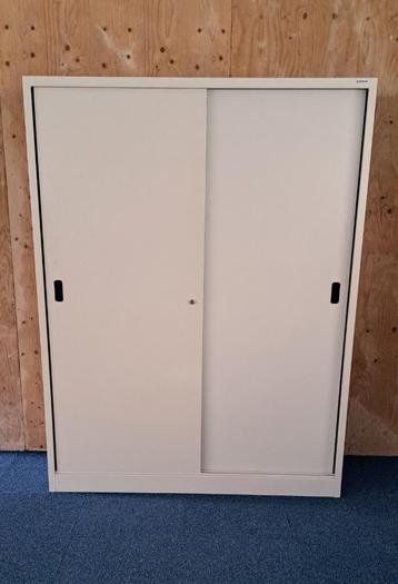 Schuifdeurkast Overtoom, 150*195*50 beschikbaar voor biedingen
