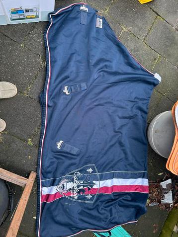 Eskadron deken beschikbaar voor biedingen