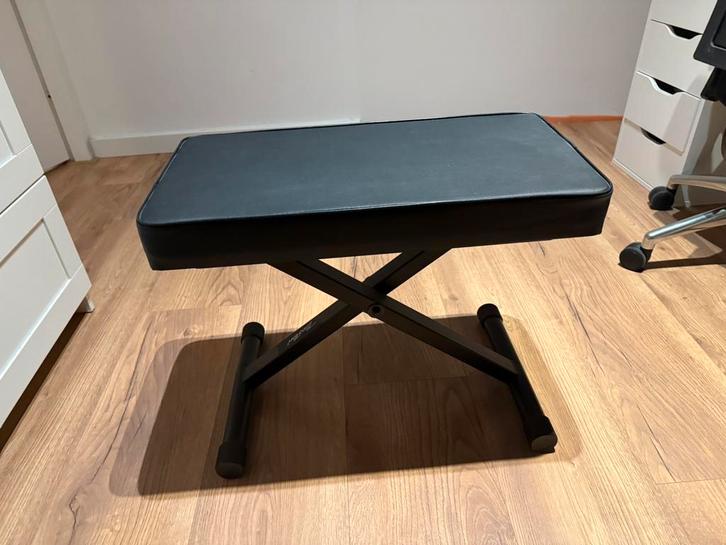 Piano keyboard bank boston ob-240, Muziek en Instrumenten, Piano's, Zwart, Ophalen of Verzenden