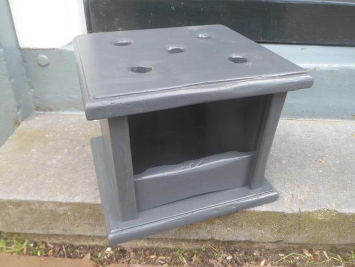 Houten stoof voetenstoof grijs antraciet krukje bijzettafel, Huis en Inrichting, Woonaccessoires | Overige, Zo goed als nieuw