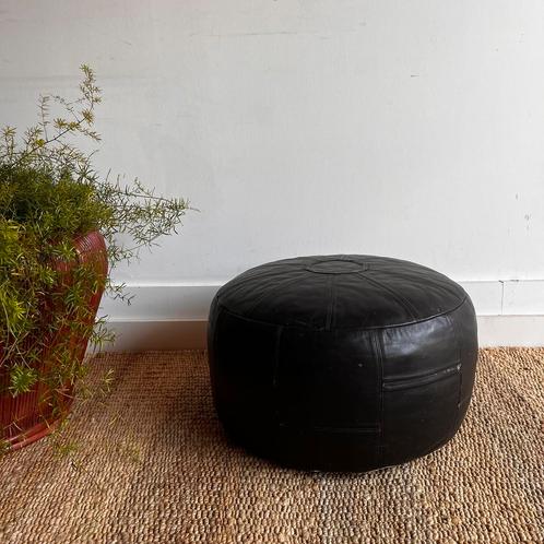 Bruin leren vintage patchwork poef, Huis en Inrichting, Banken | Voetenbanken en Poefen, Gebruikt, Minder dan 50 cm, Rond, Ophalen