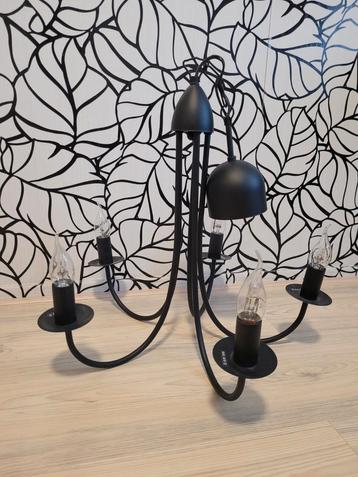 Kroonluchter zwart Ikea  beschikbaar voor biedingen