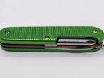 Victorinox CUSTOM Alox Apocalypse Green OLD CROSS 93m, Ophalen of Verzenden, Nieuw