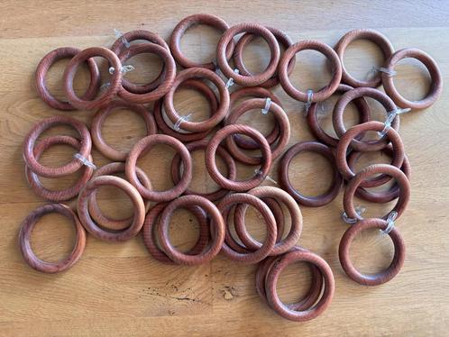 Gordijnringen donker Hout (roodbruin)  Ring voor roede 35 mm, Huis en Inrichting, Stoffering | Gordijnen en Lamellen, Zo goed als nieuw