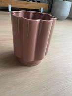 Oud roze Bloempot Vaas van Karwei -Stijlvol en Uniek!, Ophalen of Verzenden, Minder dan 25 cm, Overige vormen, Aardewerk