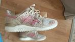 Asics Gel Lyte III roze crème suede, Ophalen of Verzenden, Zo goed als nieuw, Overige kleuren