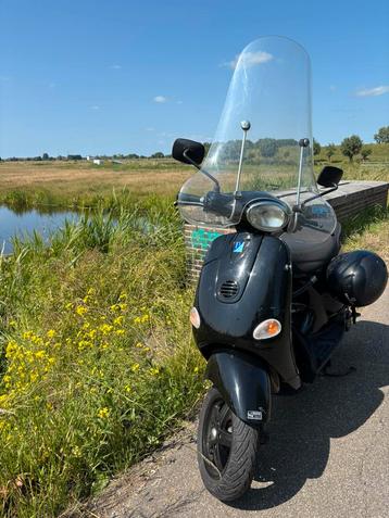 Vespa et2/et4 beschikbaar voor biedingen