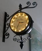 Stationsklok ELLIS & GLOIJD EDINBURGH 1835 met verlichting., Ophalen of Verzenden, Zo goed als nieuw, Analoog, Wandklok