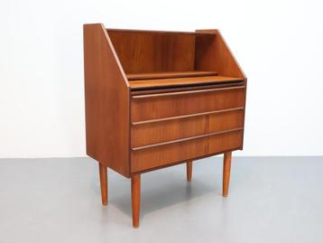 Vintage Deense secretaire teak beschikbaar voor biedingen