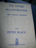 muzieknotenboek de jonge accordeonnist 2 de leerboek Peter B, Muziek en Instrumenten, Bladmuziek, Accordeon, Les of Cursus, Overige genres