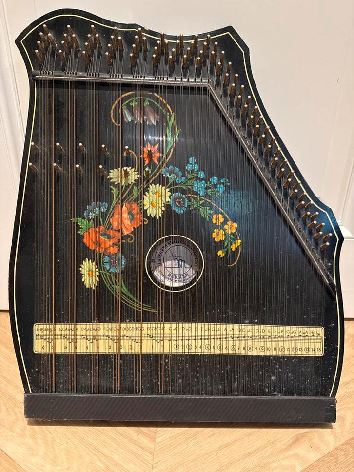 Antieke Azalea Bekker Citer, Muziek en Instrumenten, Snaarinstrumenten | Overige, Gebruikt, Citer, Ophalen