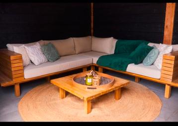Hardhouten tuinbank loungebank goede staat beschikbaar voor biedingen