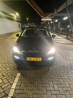 Peugeot 308 1.6 E-hdi 88 KW SW 2015 Zwart, Auto's, Voorwielaandrijving, 680 kg, 4 cilinders, Zwart