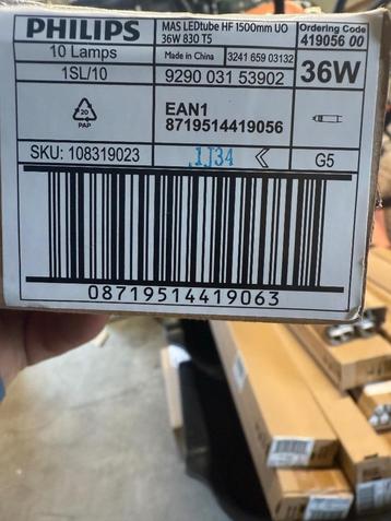 Phillips T5 led buis 36 watt HF 1500 mm 830 dimbaar beschikbaar voor biedingen