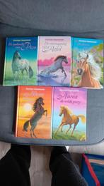 Heartland en Cristine Linneweever paardenboeken, Boeken, Ophalen, Diverse, Non-fictie, Zo goed als nieuw