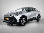 Toyota C-HR 2.0 Plug-in Hybrid 220 Dynamic (bj 2025), 12 maanden, Stof, 4 cilinders, Bedrijf