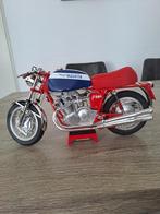 MV AGUSTA 750   1:6 met certificaat, Hobby en Vrije tijd, Ophalen, Zo goed als nieuw, 1:5 t/m 1:8, Motor