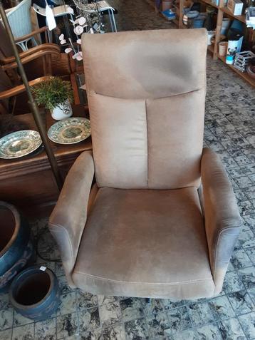 Fauteuil gratis ophalen  beschikbaar voor biedingen