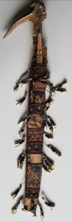 MANDAU VAN DAYAK (koppensnellers). Borneo. Museaal., Ophalen