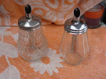 brocante suikerstrooier/ suikerpot glas/ E 4,00 pst beschikbaar voor biedingen