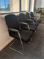 Stijlvolle zwarte kantoorstoel - Comfort & Design, Huis en Inrichting, Stoelen, Ophalen, Gebruikt, Zwart, Vier