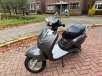 Elektrische scooter, bromfiets slechts 780 km en gratis helm, Elektrisch, Zo goed als nieuw, Ophalen, Overige merken
